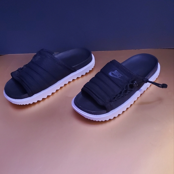 Nike Asuna Slide - Picture 2 of 6